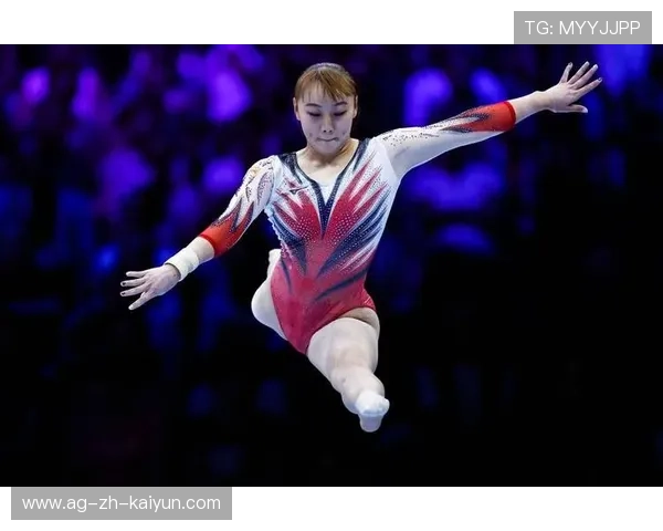 体操世锦赛：美国队的平衡梁霸权，美国体操团体赛